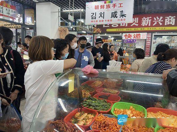百货超市烧什么时候百货超市烧什么时候，一场关于时间与消费的文化解读