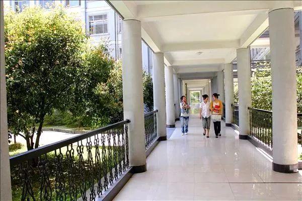 安吉人才网兼职安吉人才网兼职，探索与体验
